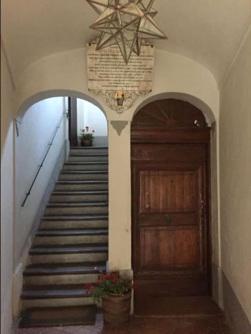 Zauber Im Turm - In Einem Der Schoensten Doerfer มอนเตเมราโน ภายนอก รูปภาพ